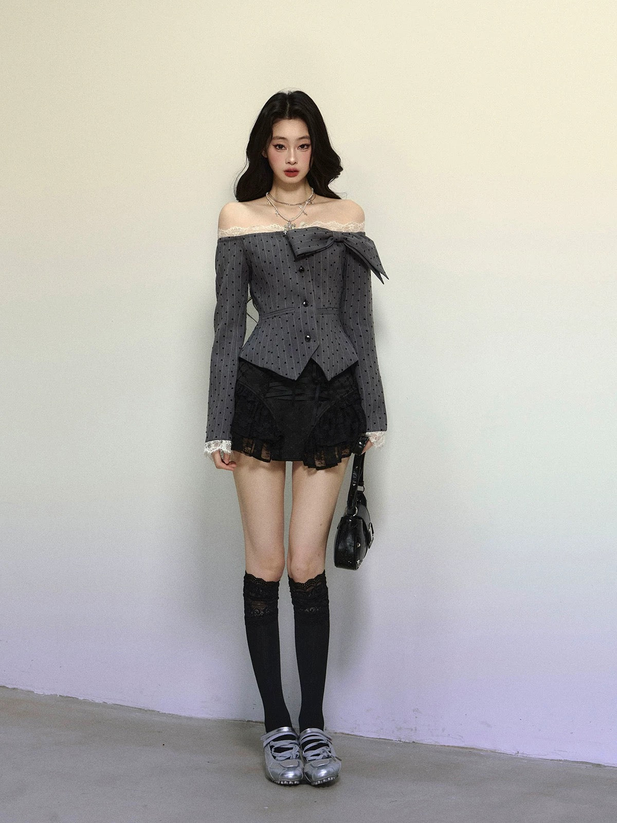 Shao Ye Yan Liston Lover One Shoulder French Lace Polka Dot Shirt Women's Autumn and Winter Long Sleeve Slim Striped Top