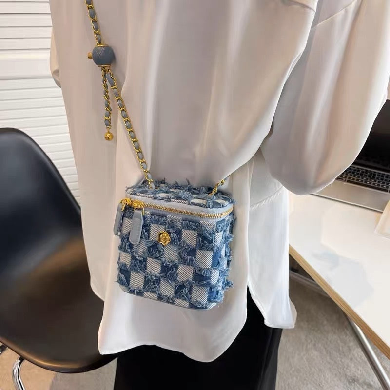 Small fragrant wind bag female 2023 new trendy niche mini lipstick bag denim chain box bag shoulder Messenger bag