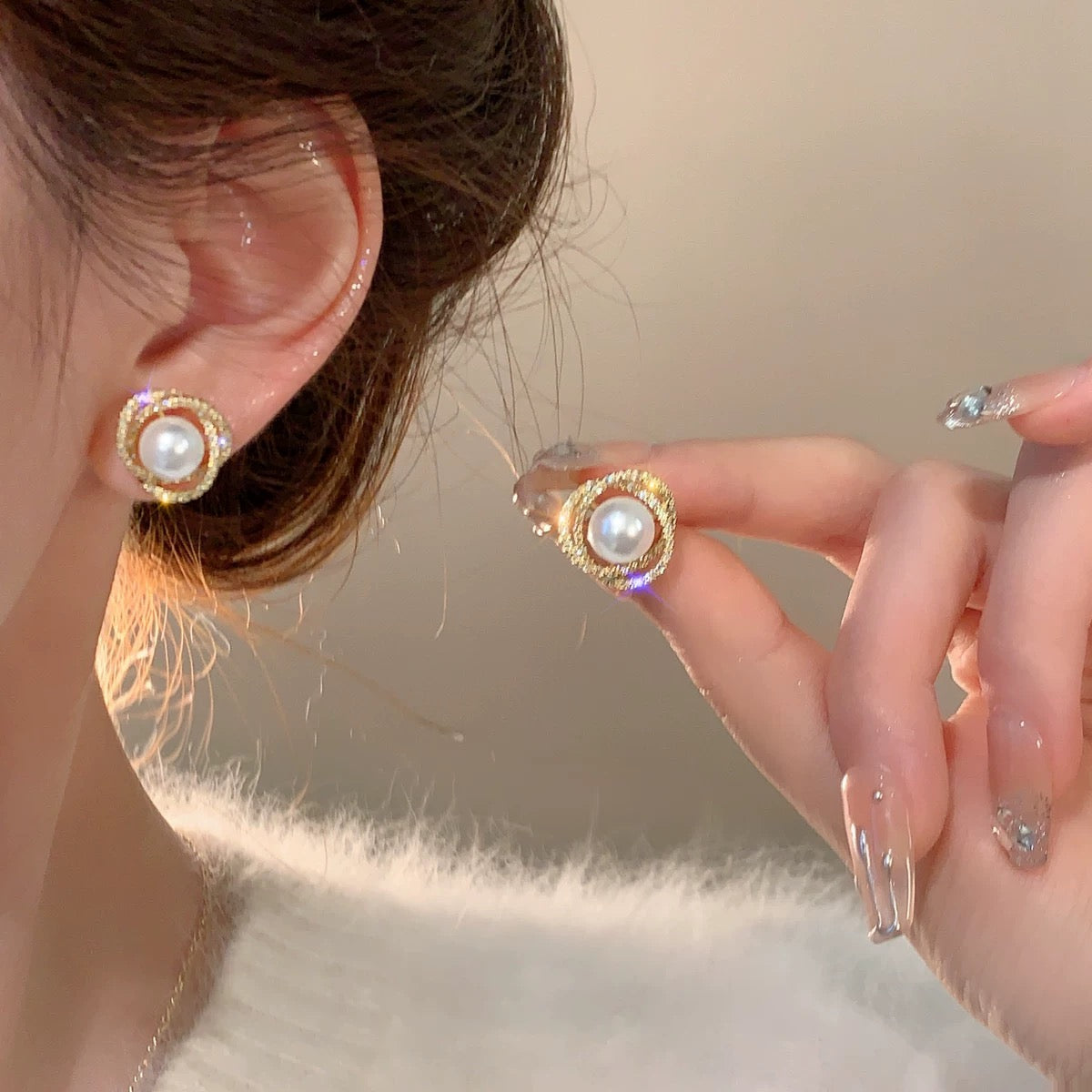Rich daughter ~ niche design pearl earrings 925 sterling silver needle high-end diamond light luxury earrings trendy
