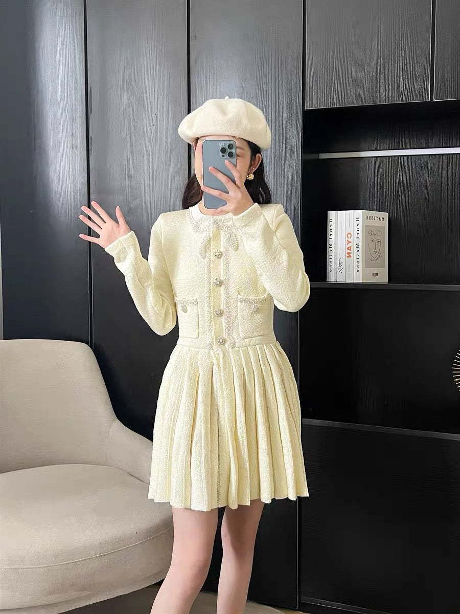 Zhou Ye's same style French retro rich daughter Xiaoxiang style slim white bow knitted dress sweater skirt D9195