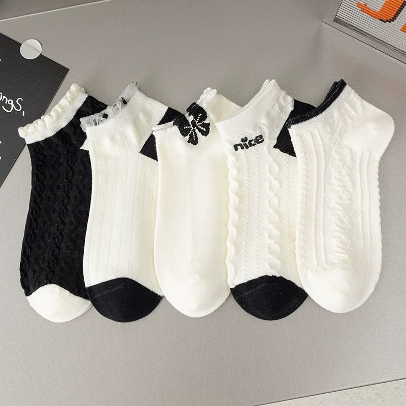 Spring and summer thin ins trendy all-match cute cartoon sports sweat-absorbent boat socks college ladies student short socks female