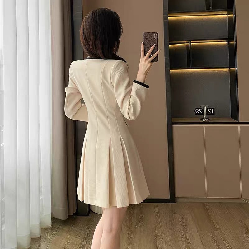 Xiaoxiangfeng Tweed Dress Women's Early Autumn 2023 New French Light Luxury Celebrity Single-breasted Pleated Skirt