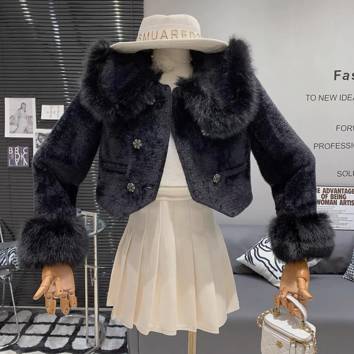 French luxury, elegant and high-end imitation mink fur large lapel warm and fashionable short long-sleeved coat for women