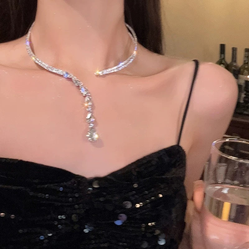 Precious daughter~Flash diamond tassel choker headband necklace for women, two-wear light luxury niche high-end choker necklace