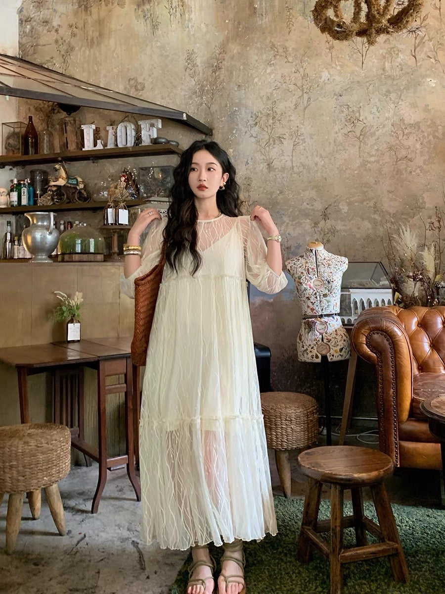 Ren Xiaoyi's vacation wind fairy long skirt net gauze French temperament unique design beige dress female high-end sense
