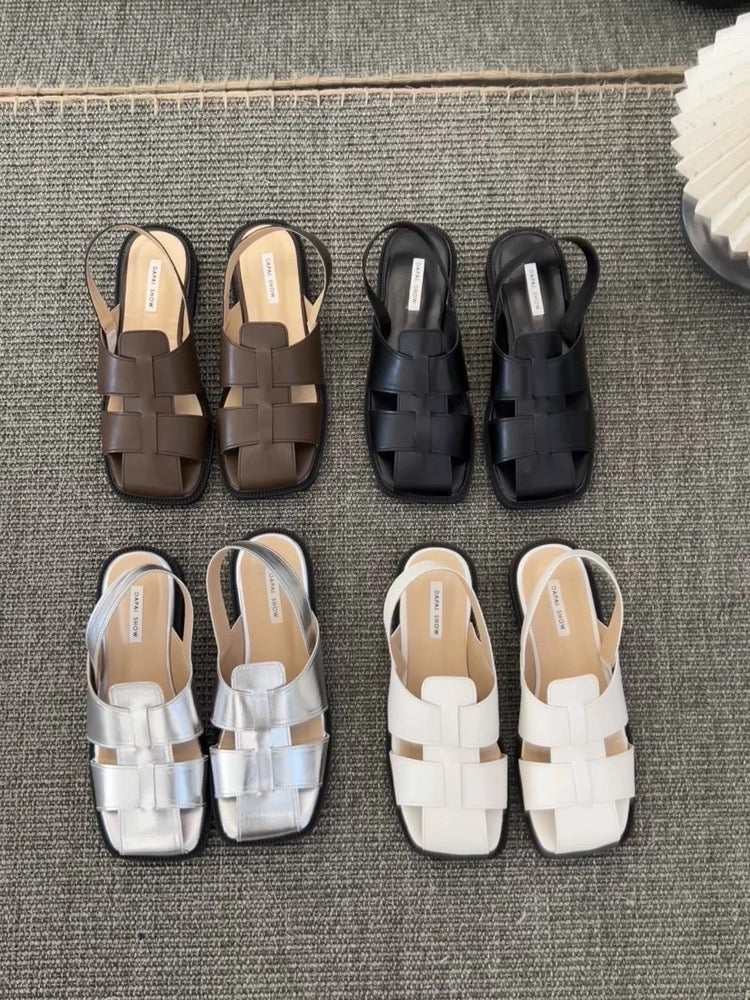【GAseven Xiaoqijia】Korean Dongdaemun woven Roman shoes women's back strap beach Baotou sandals women