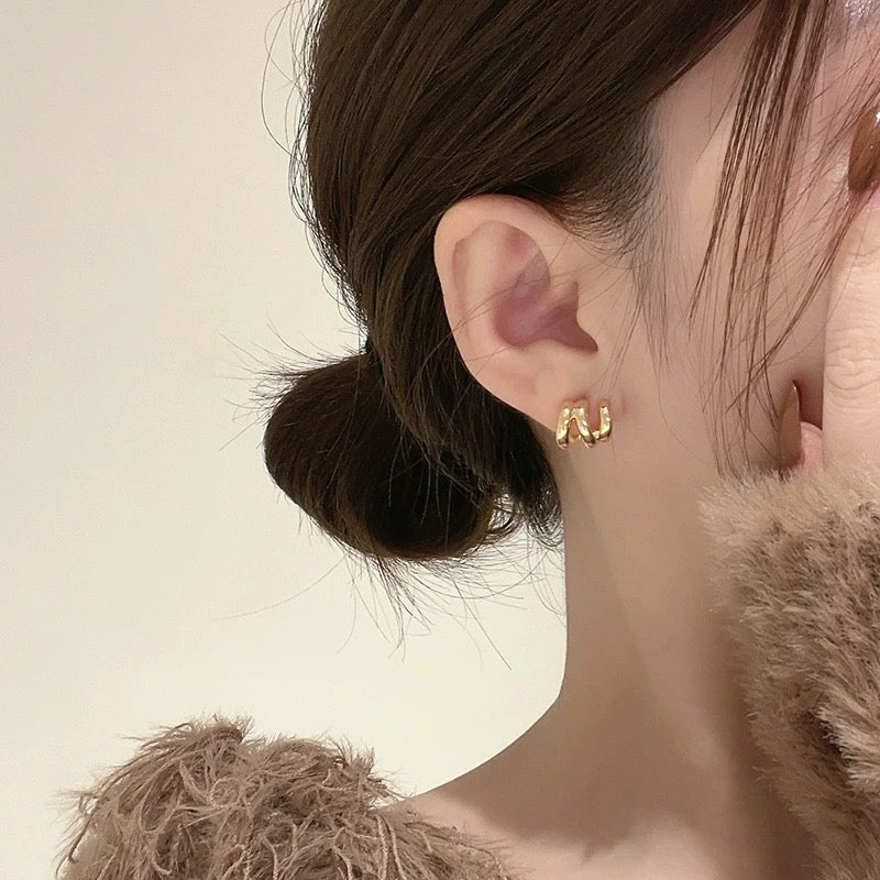 925 silver needle temperament earrings, light luxury, high-end earrings, niche design earrings, unique earrings for women, compact