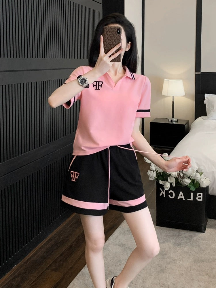 Summer clothes are paired with a complete set of fashionable, age-reducing, fashionable, casual, sports short-sleeved shorts two-piece suits for women running