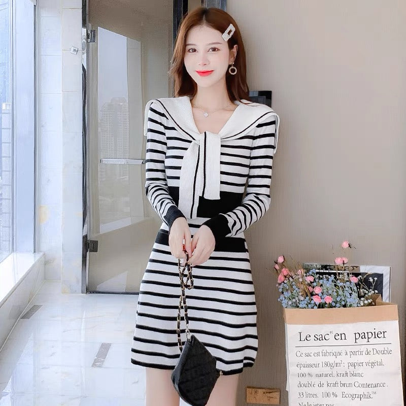 long sleeve navy striped dress lolita 2022 new autumn and winter long-sleeved striped navy collar coa –  Lee Nhi Boutique