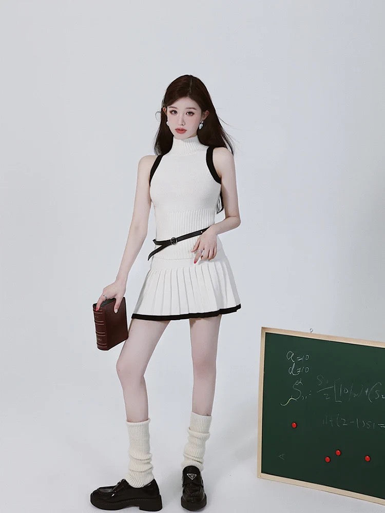 Minimalism, basic comfort, pure slim fit, all-match color matching small turtleneck sleeveless knitted sweater vest + pleated skirt