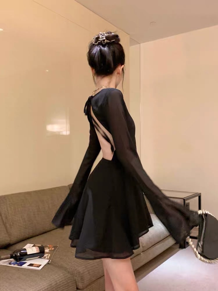 French Spice Girl Temperament Senior Sexy Backless Long-sleeved Dress Lee Nhi Boutique French Spice Girl Temperament Senior Sexy Backless Long-sleeved Dress Lee Nhi Boutique