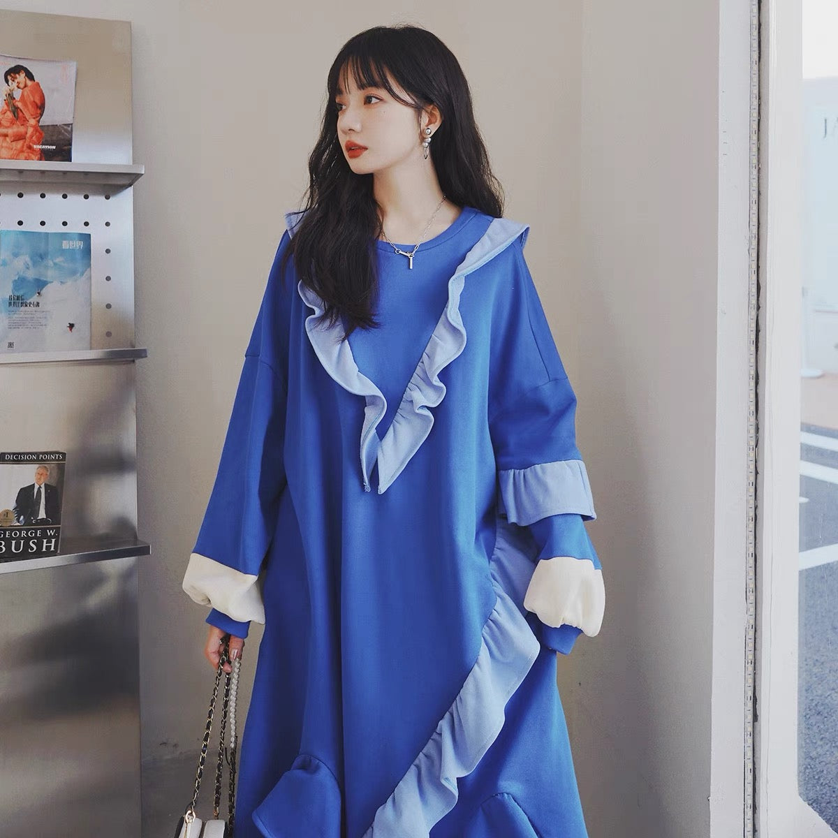 Blue fungus-edged dress for women spring 2023 new niche design French retro first love sweatshirt dress