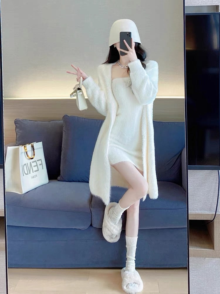 White knitted suit for women winter 2023 spring and autumn new Korean style elegant lady pure lust style tube top skirt two-piece set (D5559)