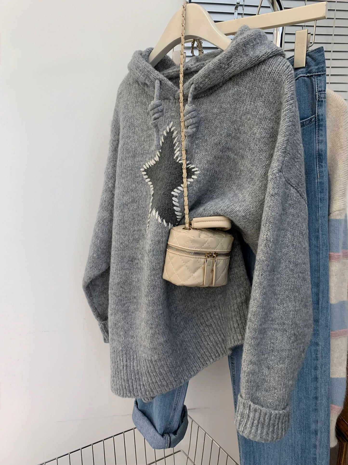 style bow-knitted sweater cardigan coat for women in early autumn straight shoulder French design short outerwear