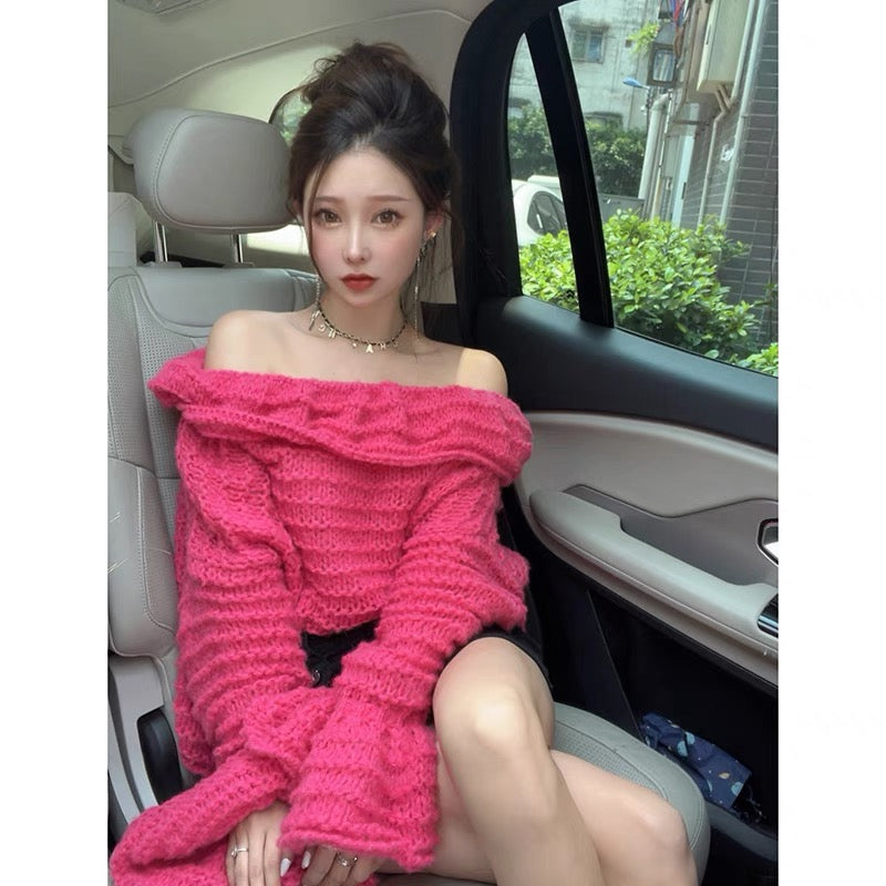 Small P Clothes Stand Red One-shoulder Sweater Women's Autumn and Winter High-Quality Bell Sleeve Lazy Style Knitted Sweater Top for Women (S0941)