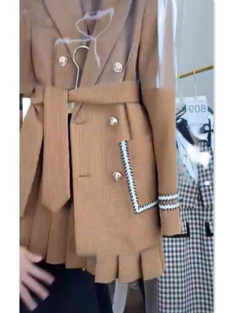 Light luxury socialite Xiaoxiangfeng 2023 early autumn foreign style age-reducing temperament hits the street Versailles high-end suit skirt for women
