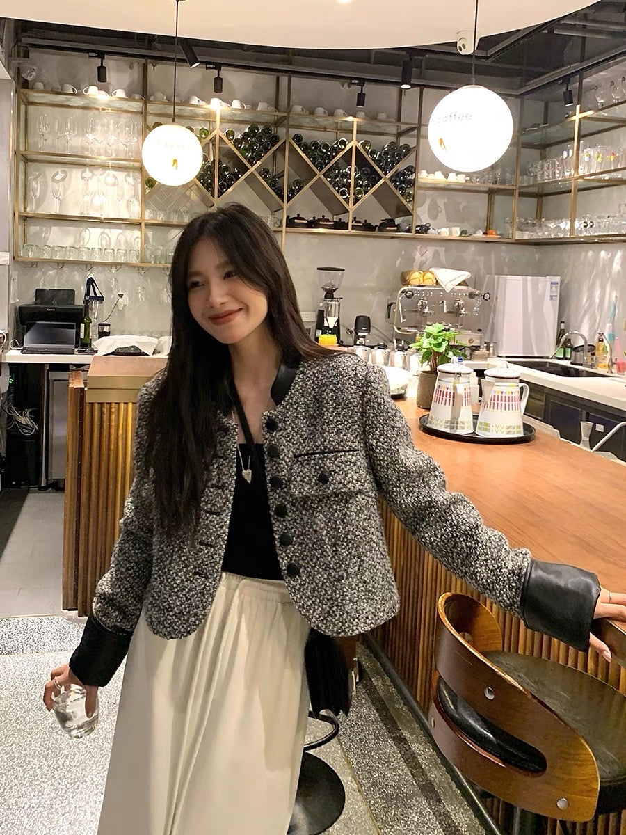 Ren Xiaoyi splicing small fragrant wind jacket women's short spring and autumn new design sense niche retro small man jacket