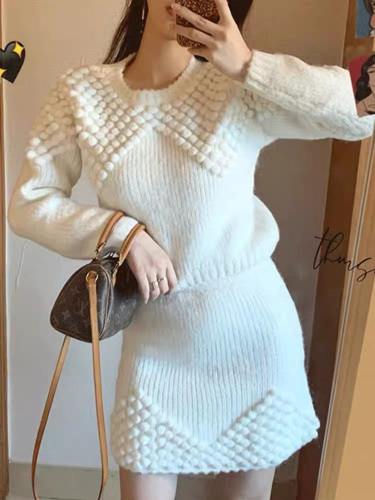 Small skirt suit early spring 2023 new women's salty and sweet age-reducing two-piece set fashionable and stylish internet celebrity T3498