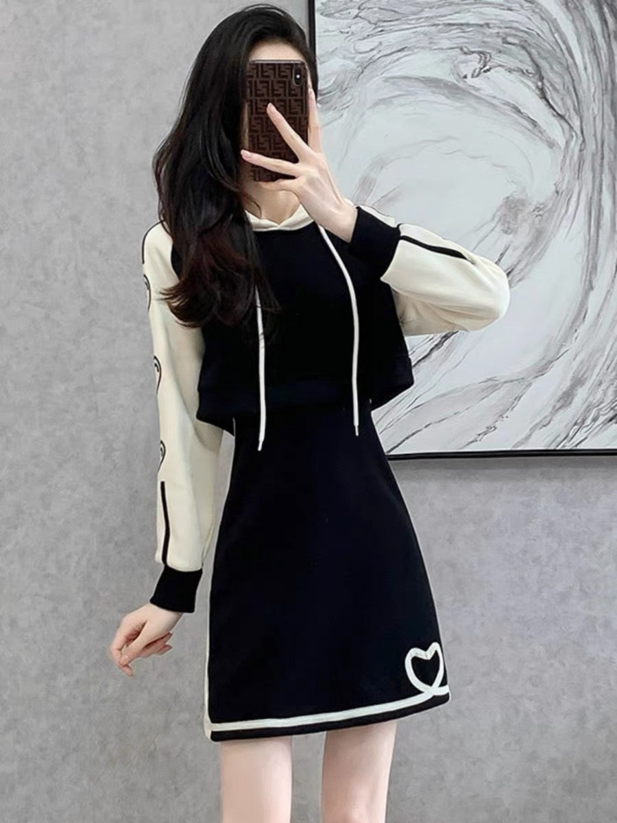 Hooded fake two-piece sweatshirt dress autumn and winter 2023 new wome Lee Nhi Boutique Hooded fake two-piece sweatshirt dress autumn and winter 2023 new wome Lee Nhi Boutique