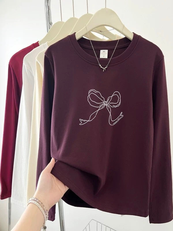 2025 Early Autumn New Style Bottoming Shirt Western Style Straight Shoulder Women's Long Sleeve T-shirt Round Neck College Style Letter Printed Top