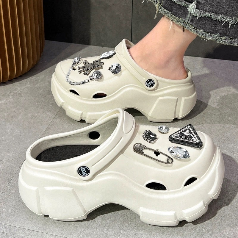 Hole shoes women's outerwear thick-soled summer 2023 new net red beach non-slip high-heeled half-slippers
