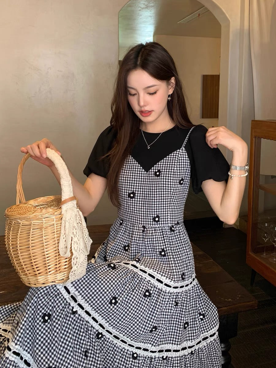 DALU 2023 summer fake two-piece lace stitching design short-sleeved he   Lee Nhi Boutique