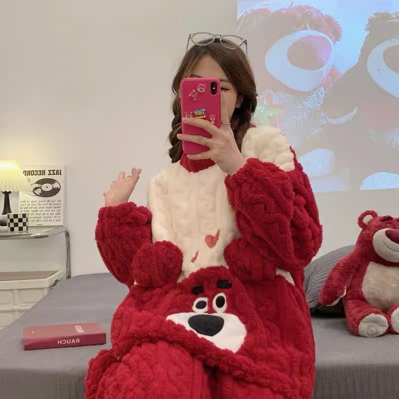 Coral velvet pajamas for women in winter 2022 new autumn and winter plus velvet thickened flannel strawberry bear internet celebrity style