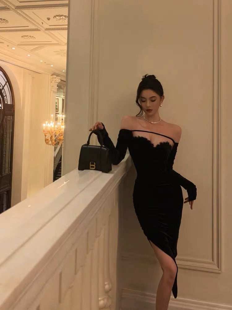 Sexy off-shoulder velvet dress for women in autumn and winter, high-end, pure lust, side-slit, slim-fitting hip little black dress