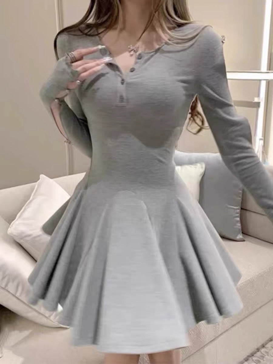 With safety pants, gray long-sleeved tight-fitting sexy T-shirt dress Lee Nhi Boutique With safety pants, gray long-sleeved tight-fitting sexy T-shirt dress Lee Nhi Boutique