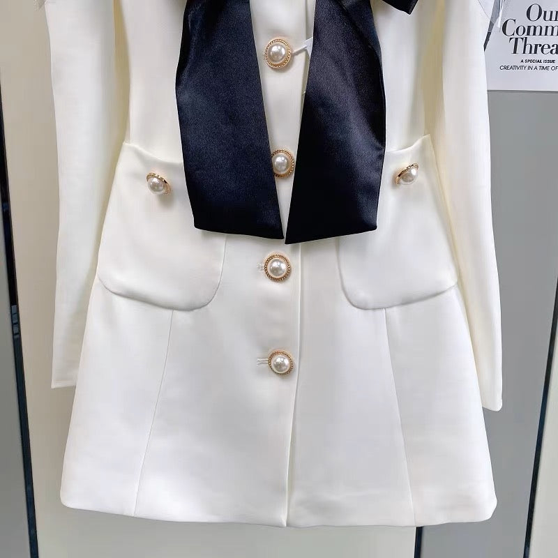 White dress autumn 2023 new women's French high-end sister style suit skirt slimming skirt