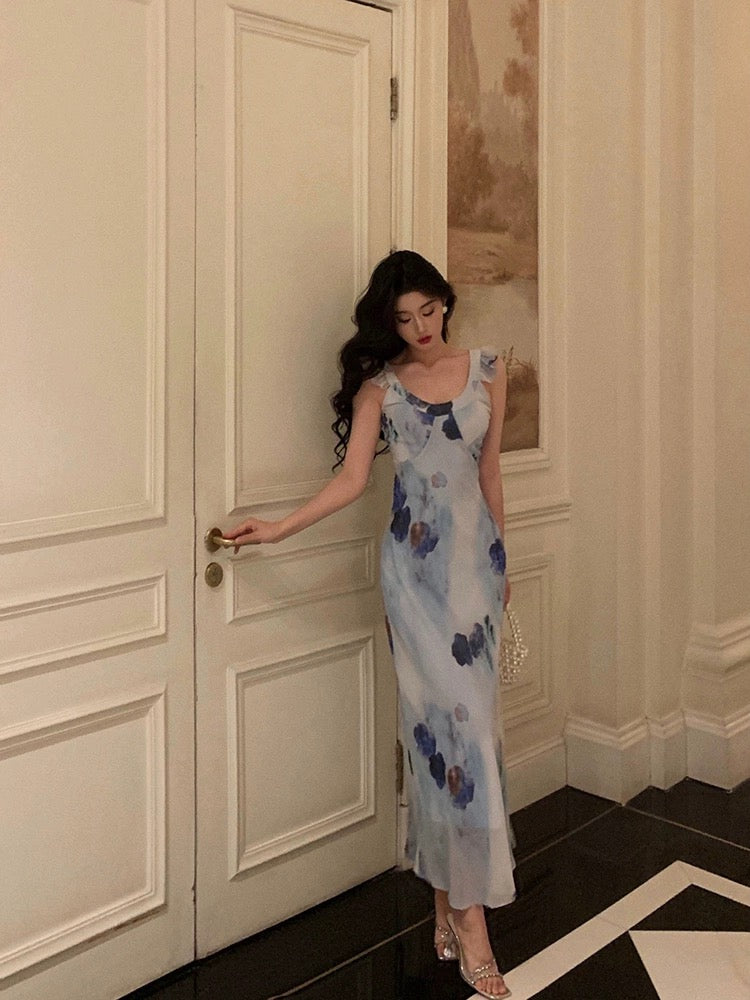 Ge Fuwen small flying sleeve suspender floral dress female 2024 summer new holiday style strap waist long dress