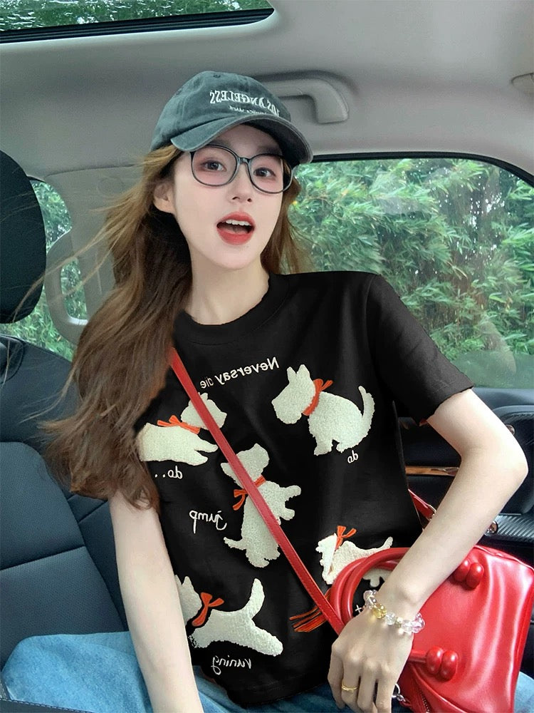 Design sense straight shoulder short-sleeved T-shirt female 2025 new summer American style slim small black short top trend