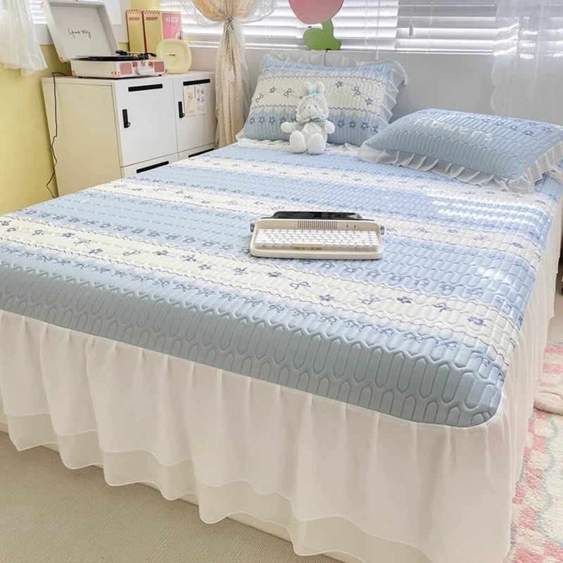 Summer printed bed skirt latex ice silk mat three-piece set princess style bed sheet air conditioning mattress mat machine washable