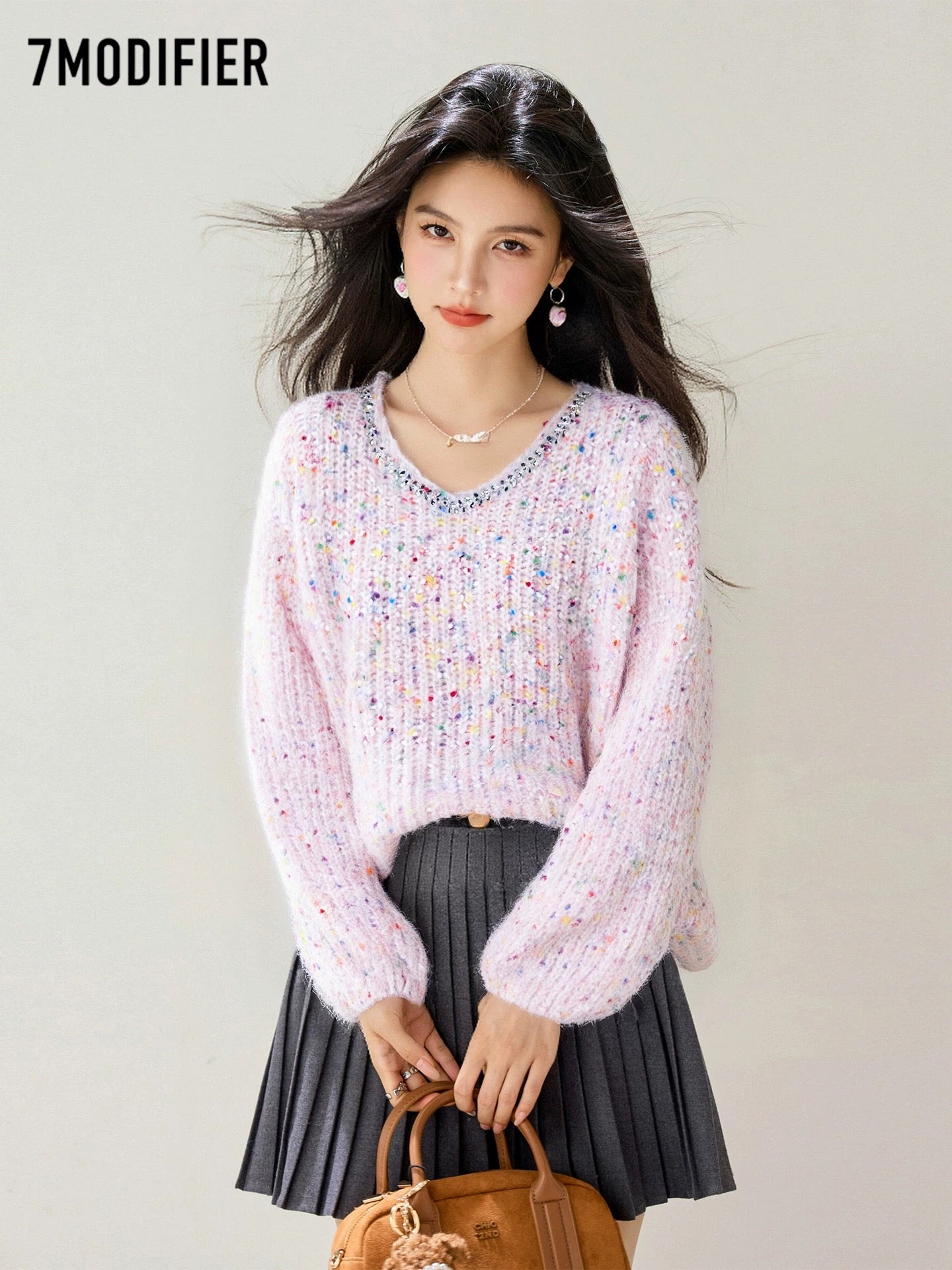 La Chapelle 7M 2025 Autumn High-end Rainbow Dot Design Hot Diamond V-neck Long-sleeved Knitted Top