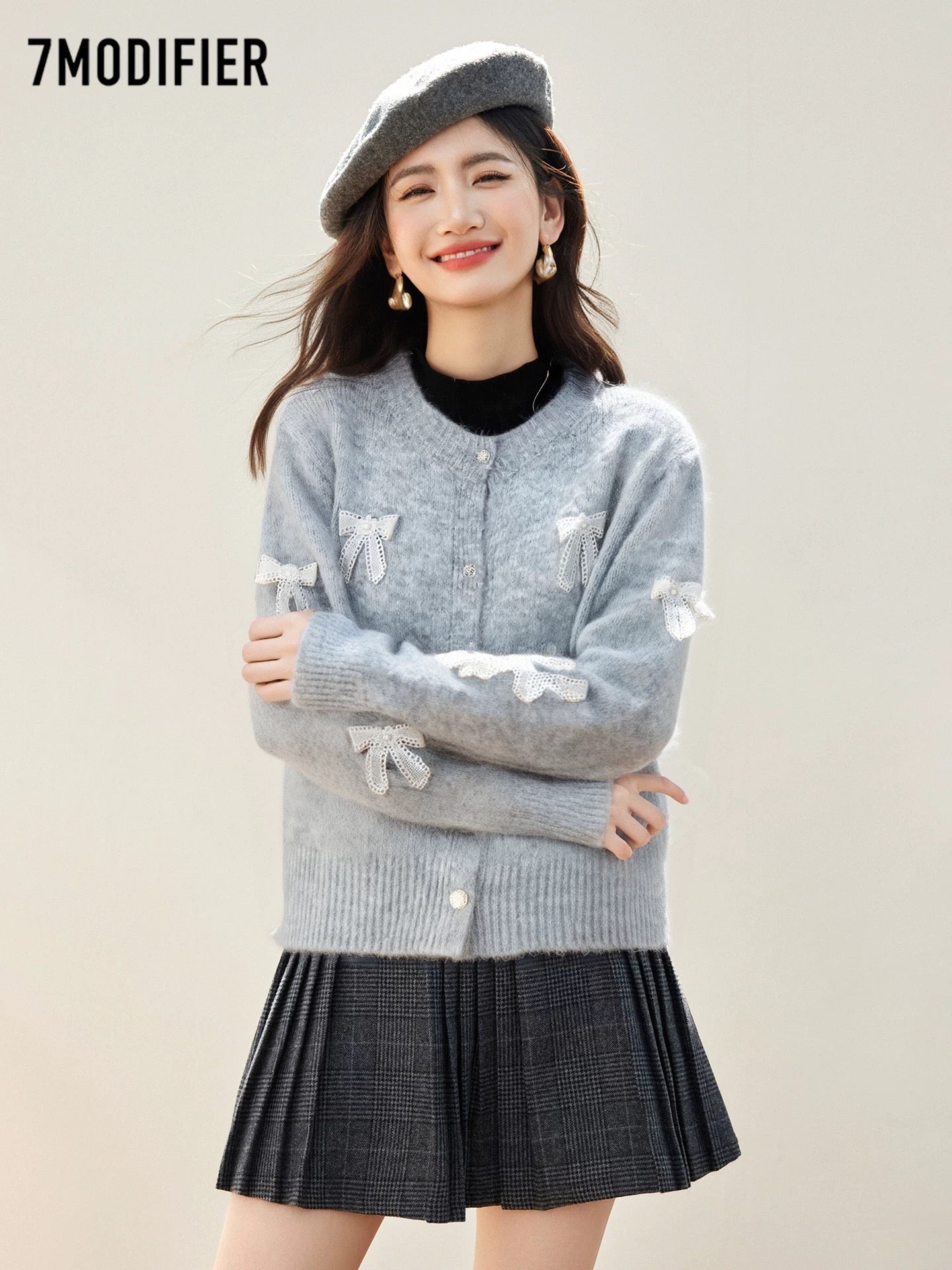 La Chapelle 7M2025 Autumn Sweet Bowknot Long Sleeve Knitted Sweater Round Neck Single-Breasted Cardigan Top Women