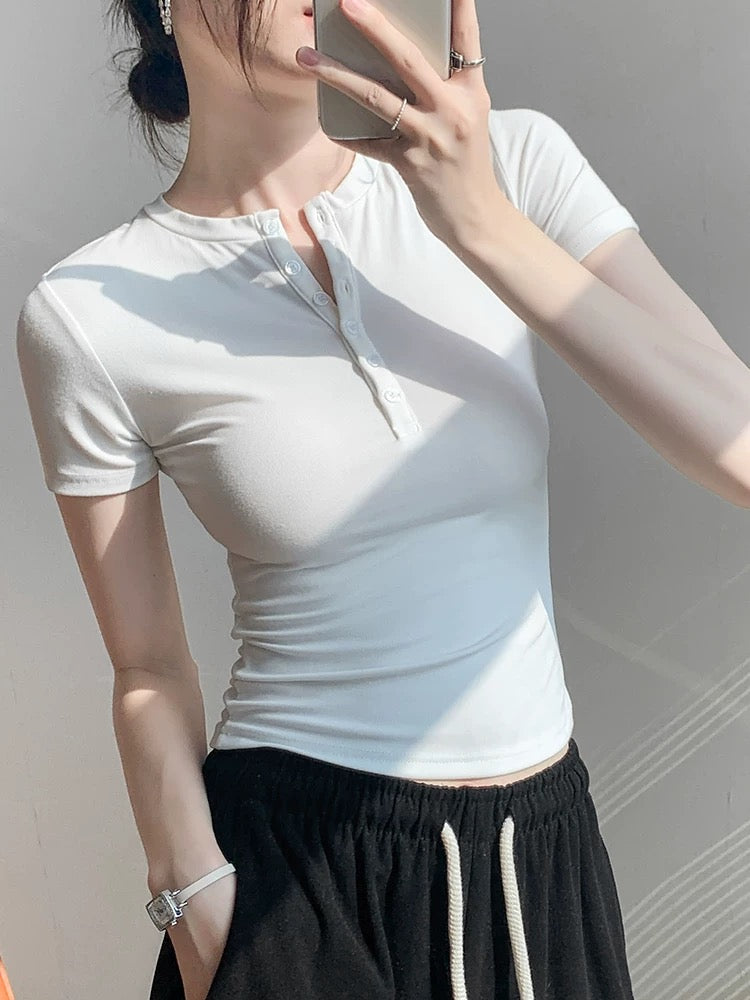 Button round neck short-sleeved T-shirt for women 2025 spring new slim fit tops straight shoulder solid color bottoming shirt