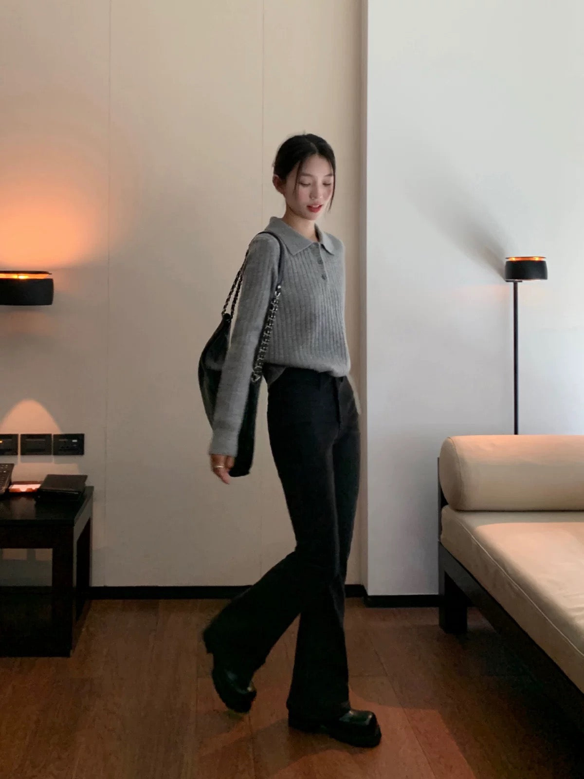 pusumede Retro High-Waisted Flared Jeans – Slimming, Straight-Leg, and Chic Casual Style