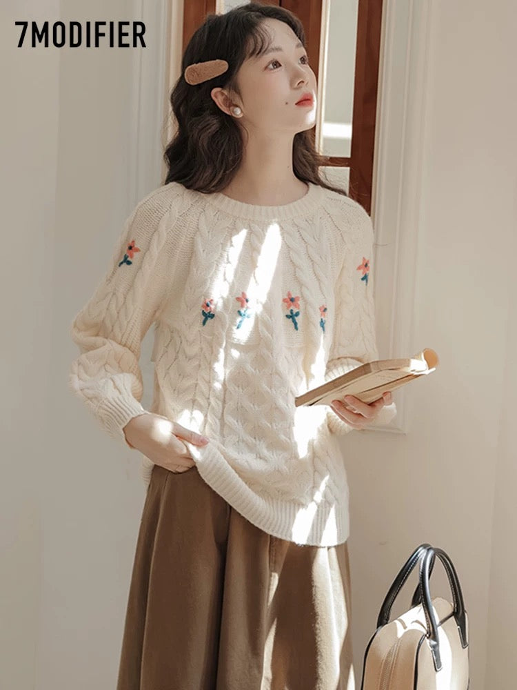 La Chapelle 7M2025 autumn temperament sweet outer sweater twist jacquard embroidery loose round neck top