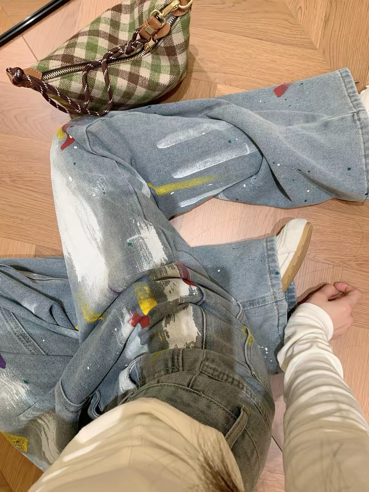 Leathercat Women's Straight-Leg Jeans (Early Autumn 2026) – American-Style Casual, Loose-Fit, Versatile, Spray-Painted Design