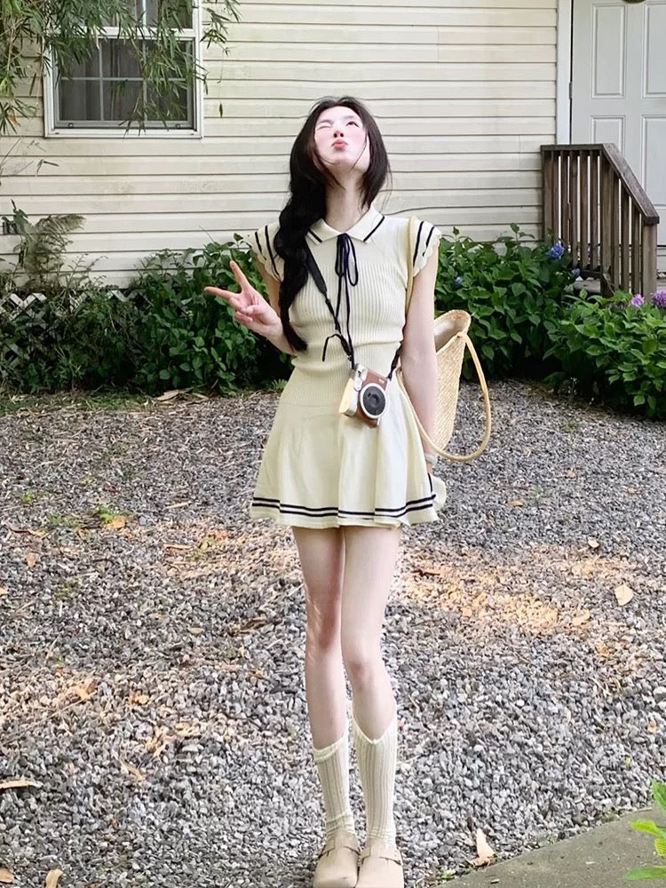 College navy style small flying sleeves knitted lace-up dress for women in summer with small waist and slimming sweet short skirt