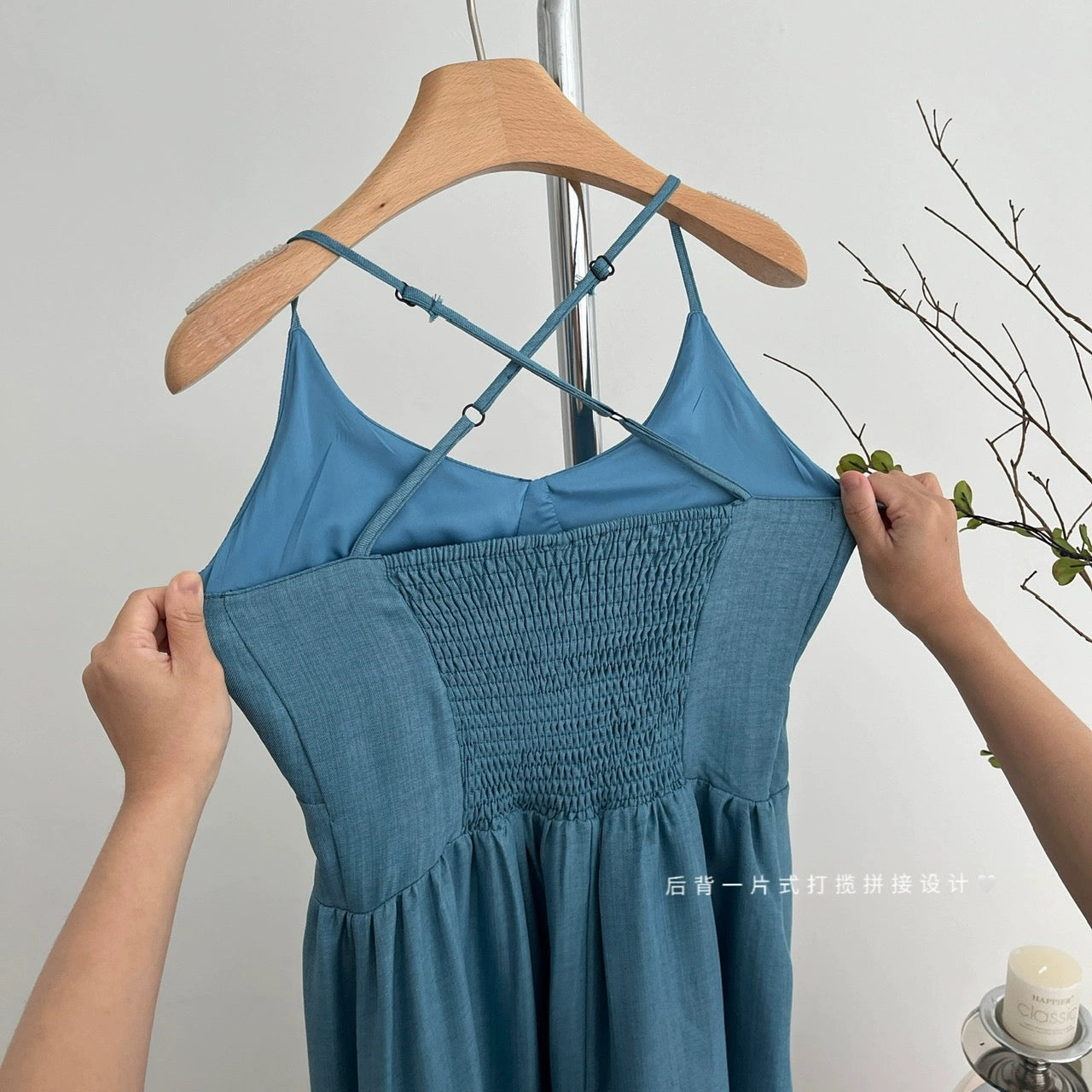 Youni's homemade design of stir-fried linen sky Qingyu national style new Chinese style halterneck suspender dress