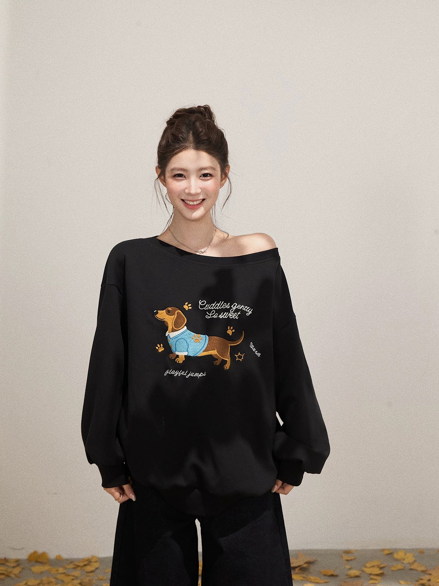 Xie Bu Rou oblique shoulder embroidery long-sleeved sweatshirt women's autumn new Korean style casual loose versatile pullover top