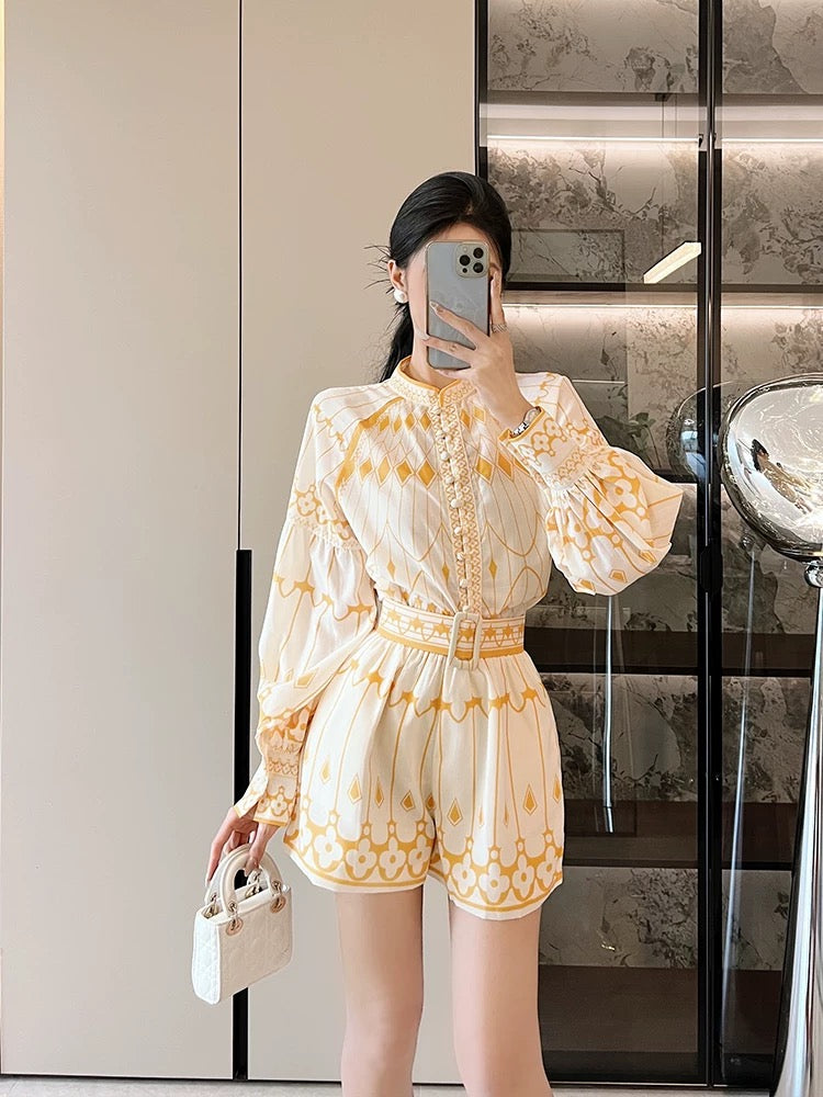 French retro palace style lantern sleeve temperament shirt high waist slimming wide leg pants shorts two-piece set women's new style