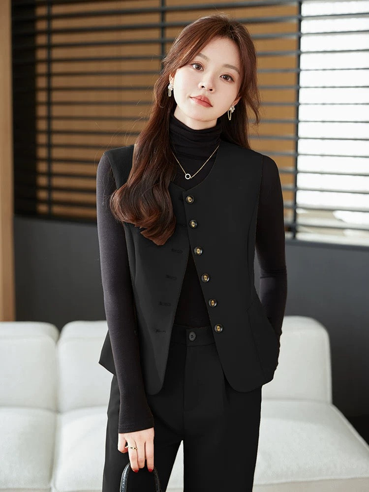 Vest suit suit for women 2024 new early autumn outfit complete set of temperament and high-end sense coffee color is popular this year