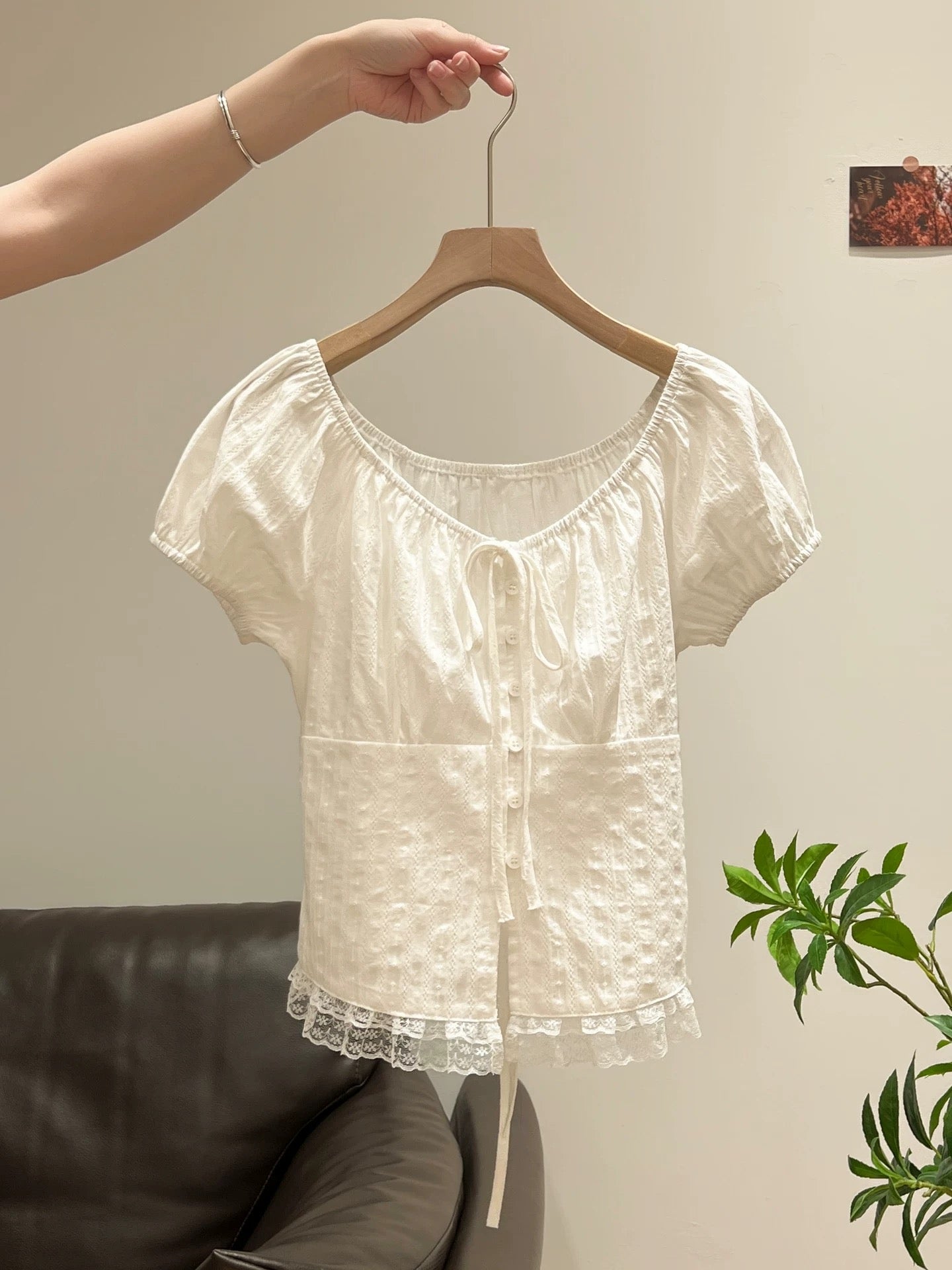 Ballet-style white lace-trimmed romantic blouse, short-sleeved T-shirt, cardigan, women's summer puff sleeve top