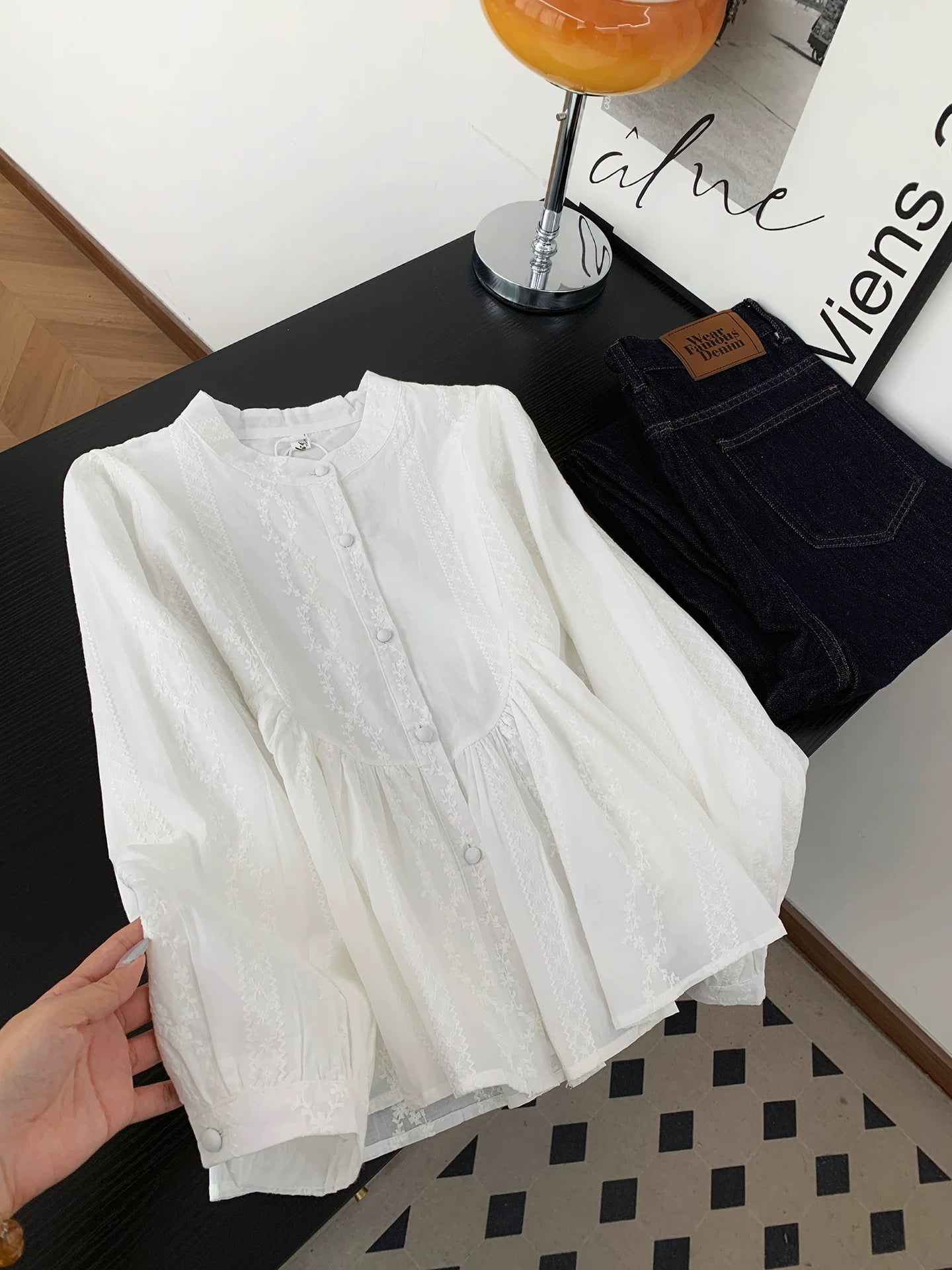 French sweet and gentle style jacquard embroidery stand collar shirt women's autumn temperament beautiful white pleated long sleeve top