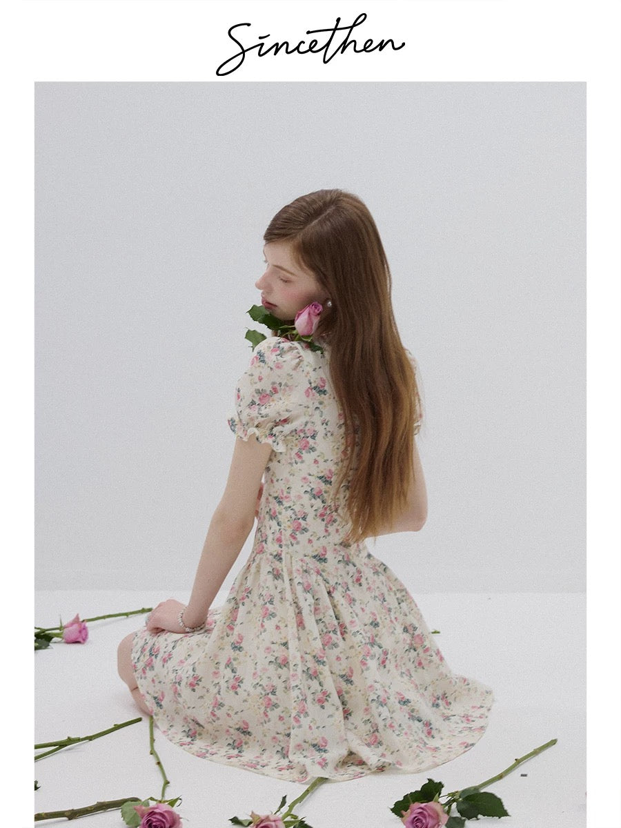 Sincethen petite dress, French short floral print dress, princess style V-neck short dress, vacation dress for women, summer.