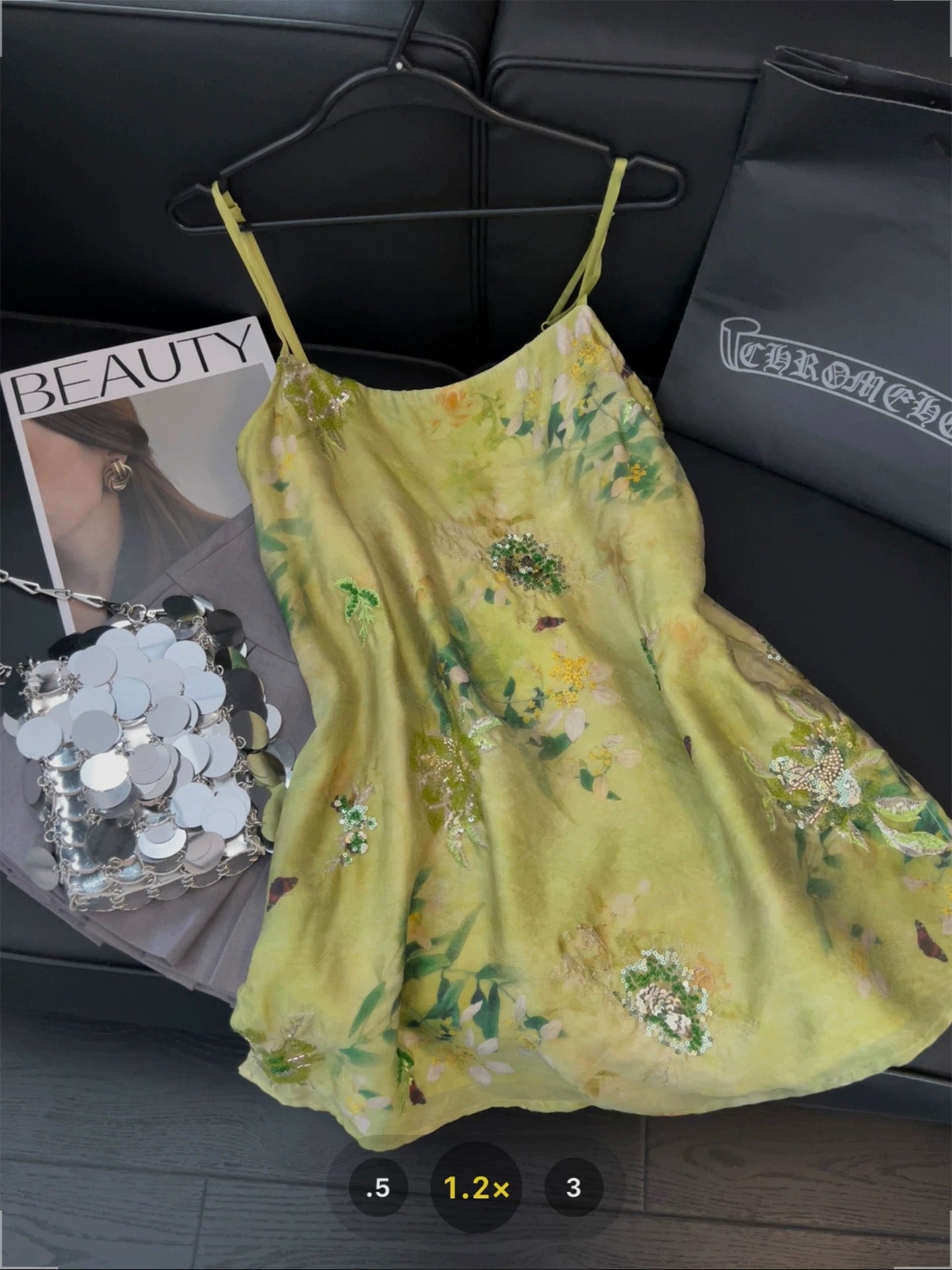 Chinese style printed camisole vest for women with heavy sequin embroidery, high-end 2025 summer cool and gentle style top
