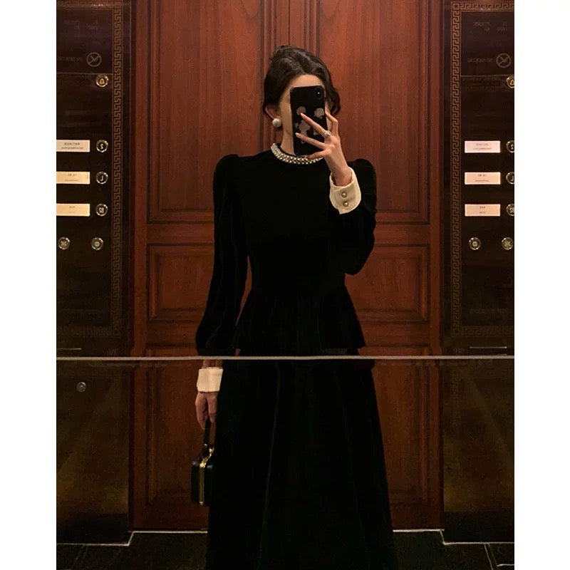Godfrey French black velvet dress for women autumn retro temperament Hepburn style A-line waist slimming long dress