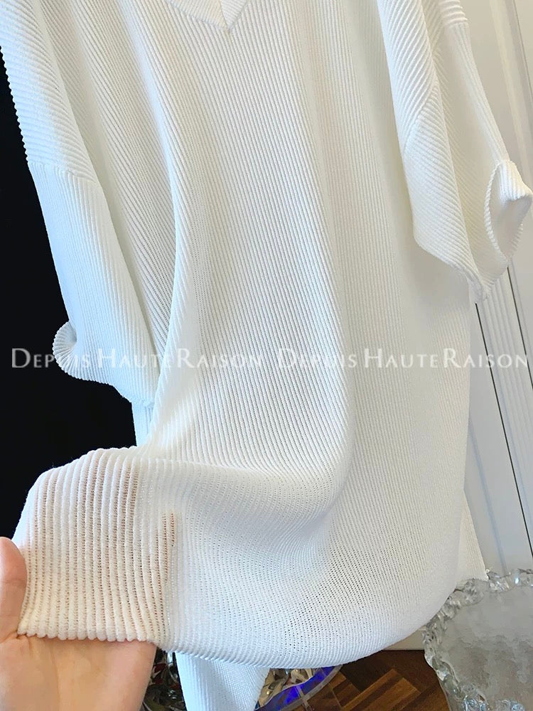 DHR high-end lazy style textured V-neck short-sleeved T-shirt sweater loose large version top women's summer wear